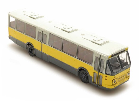 487.070.39_Streekbus_MB200_DAF_Middenuitstap_blanco_c_LR