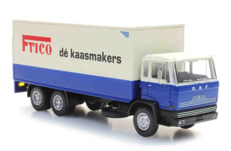 487.051.16_DAF_Kantelcabine_CabineA_Tandem_koffer_Frico_c_LR