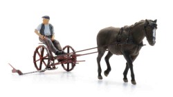 387.610_Maaibalk_paard_man_e_LR