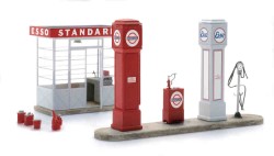387.634_Tankstation_Esso_Standard_a_LR