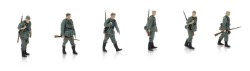 5870060_WM_Infantry_marching_at_ease_R_LR