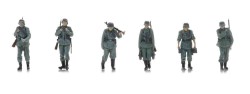 5870062_WM_Infantry_marching_to_frontline_a_LR