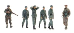 5870065_WM_POWs_British_Para_guards_h_LR