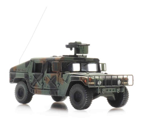 6870545_Humvee_Camo_Armored_Granatwerfer_MP_e_LR
