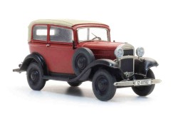 387.643_Opel_12l_rood_kap_omhoog_e_LR