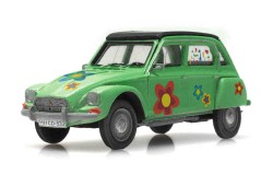 387.666_Citroën_Dyane_flowerpower_f_LR