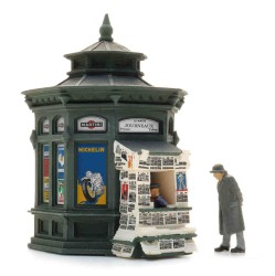 387.677_Franse_krantenkiosk_a_LR