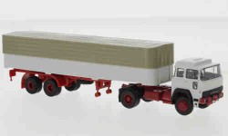 83251