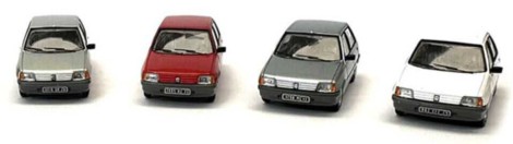 REE-Models-Peugeot-205-4-deurs.jpg