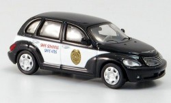 38961